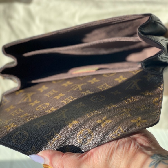 LOUIS VUITTON  Monogram Pochette Metis - Picture 9 of 9